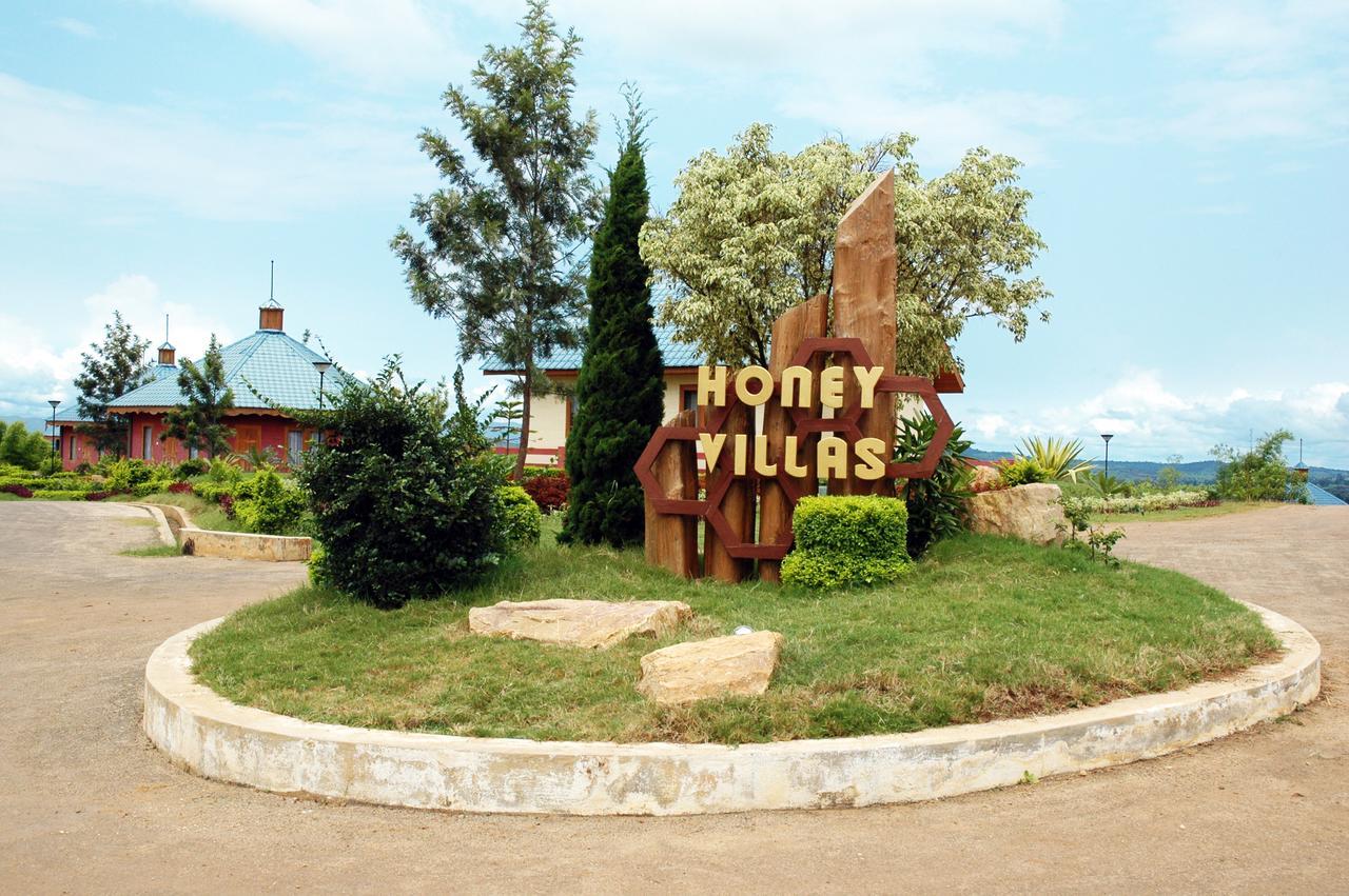 Aye Thar Yar Golf Resort Taunggyi Exterior foto
